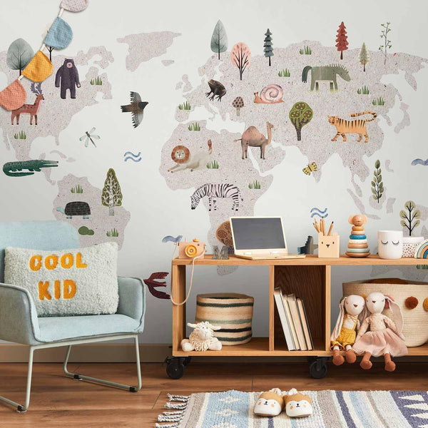 Carta da parati - Beige World - Continents With Animals in Muted Colours