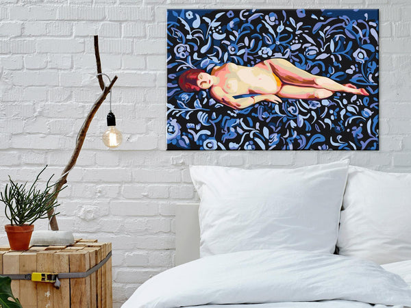 Quadro fai da te - Nude on a Blue Background